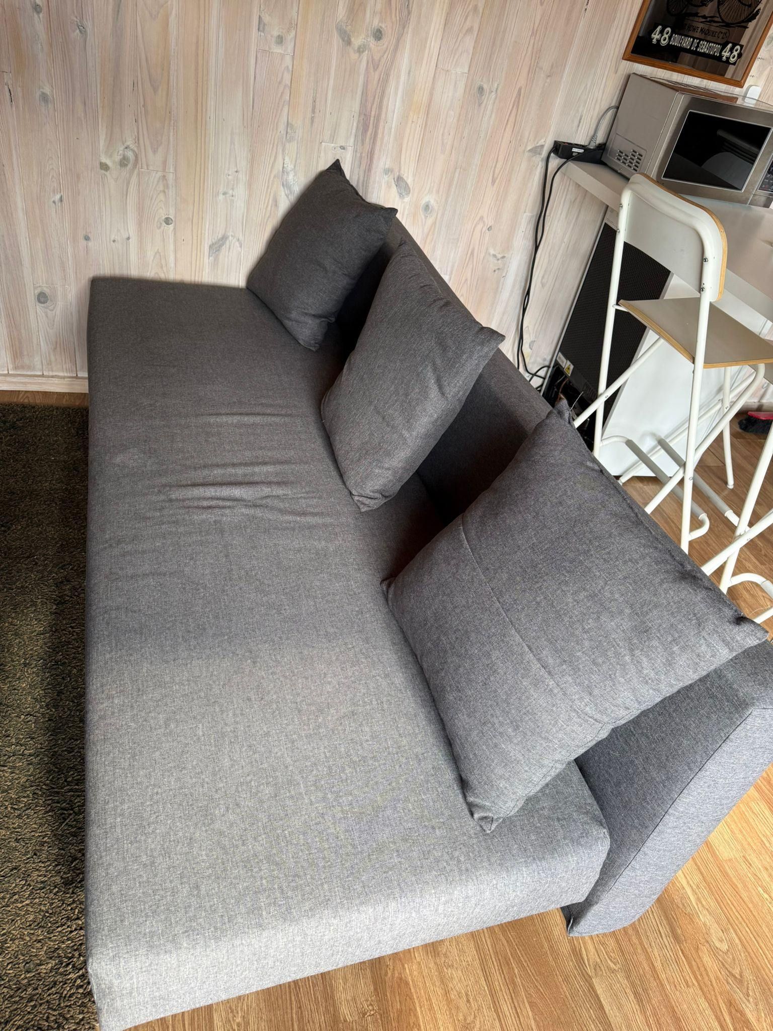 Seller photo