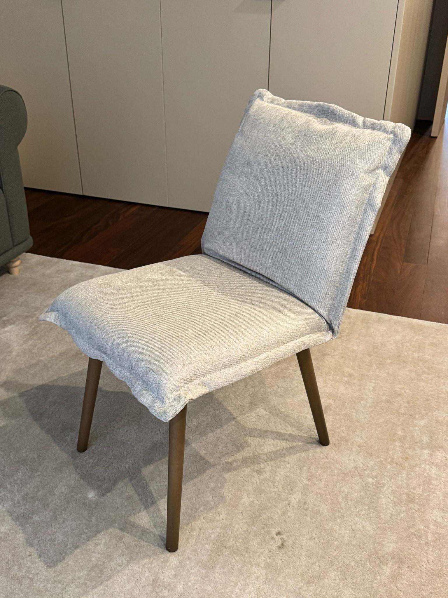 Seller photo