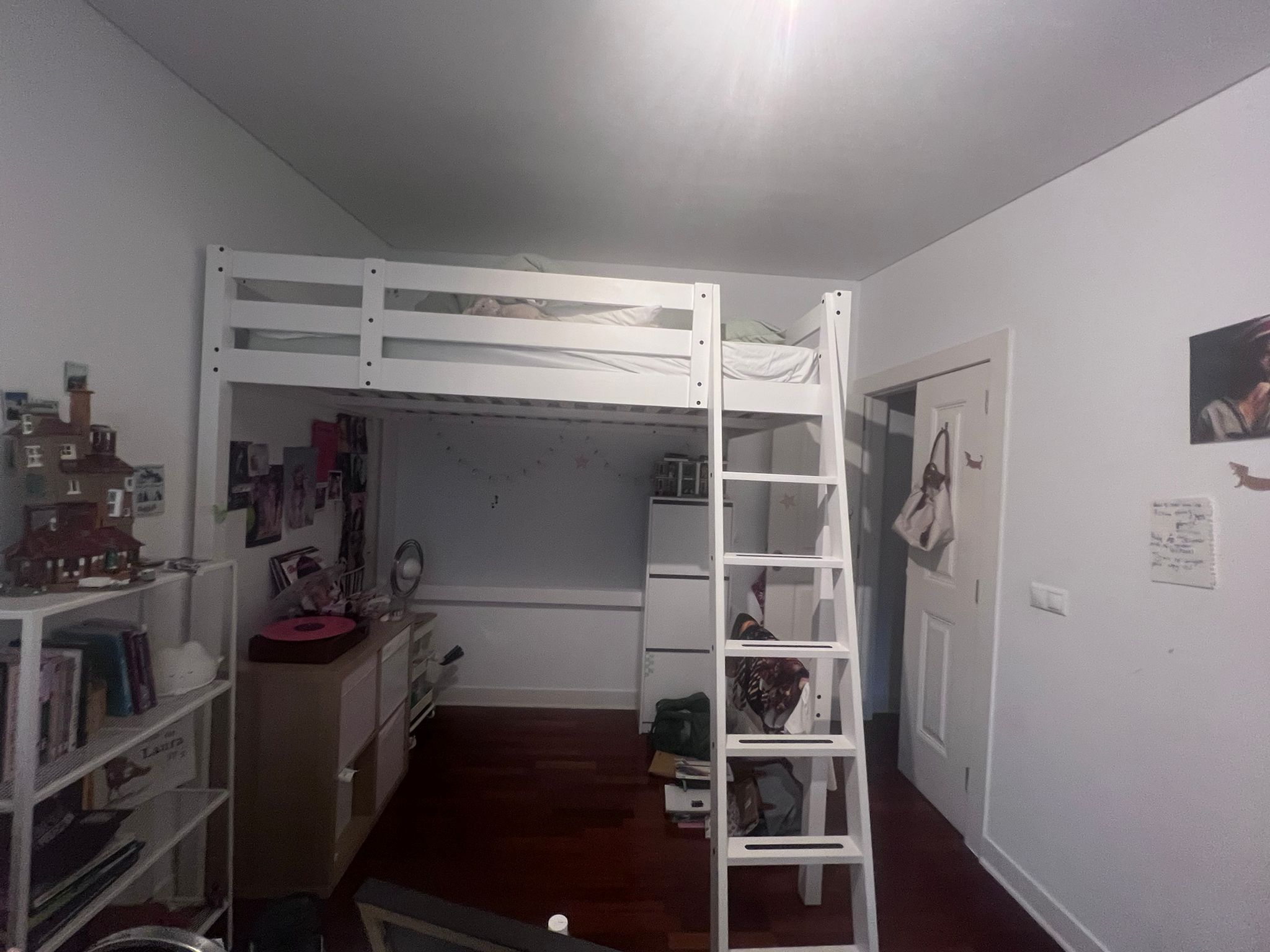 Seller photo