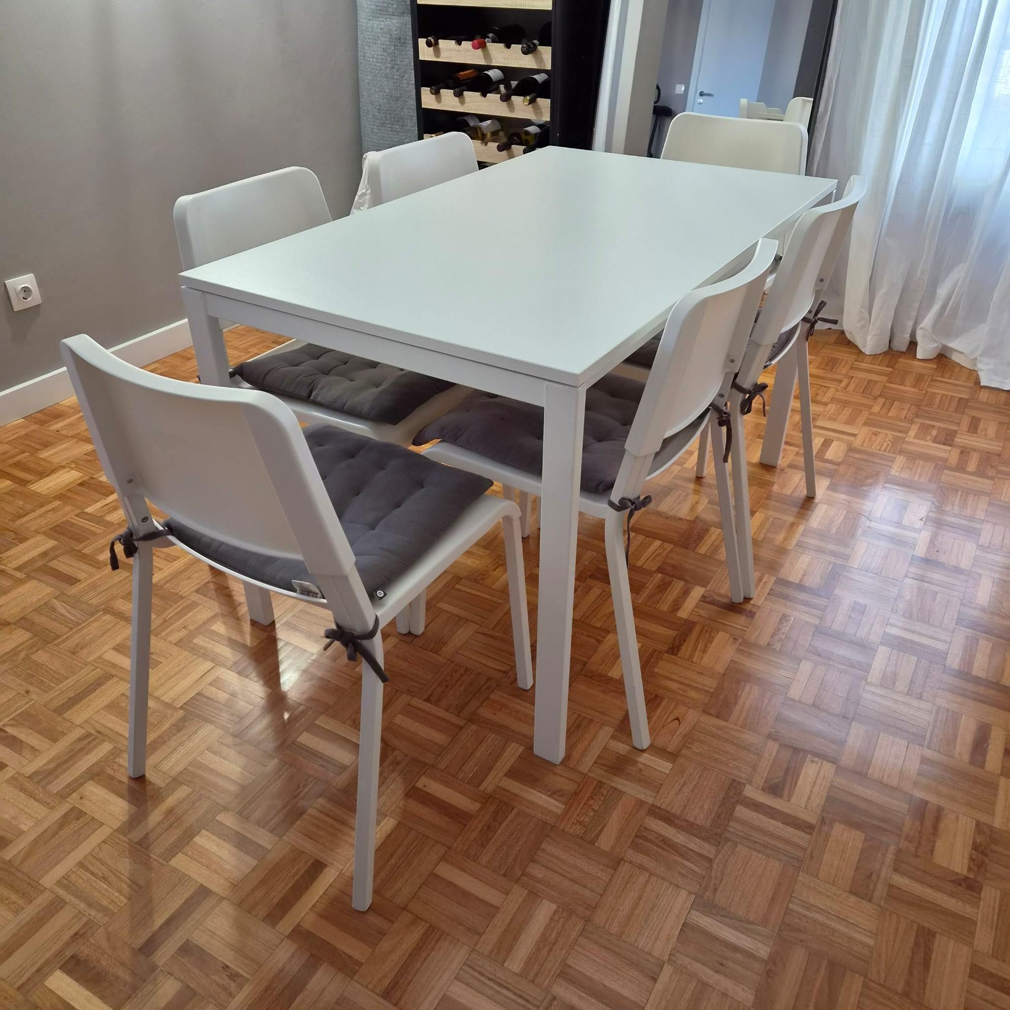 Seller photo