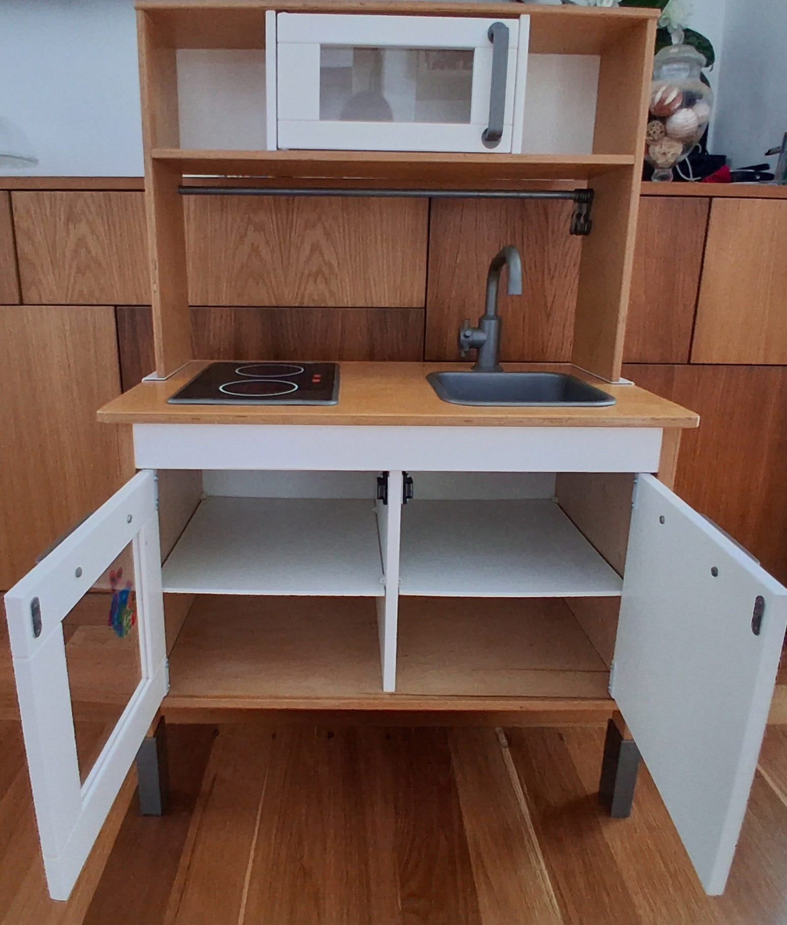 Seller photo