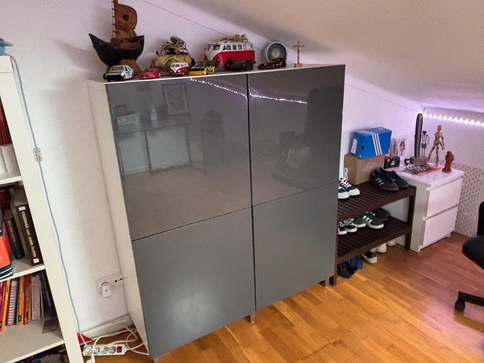 Seller photo