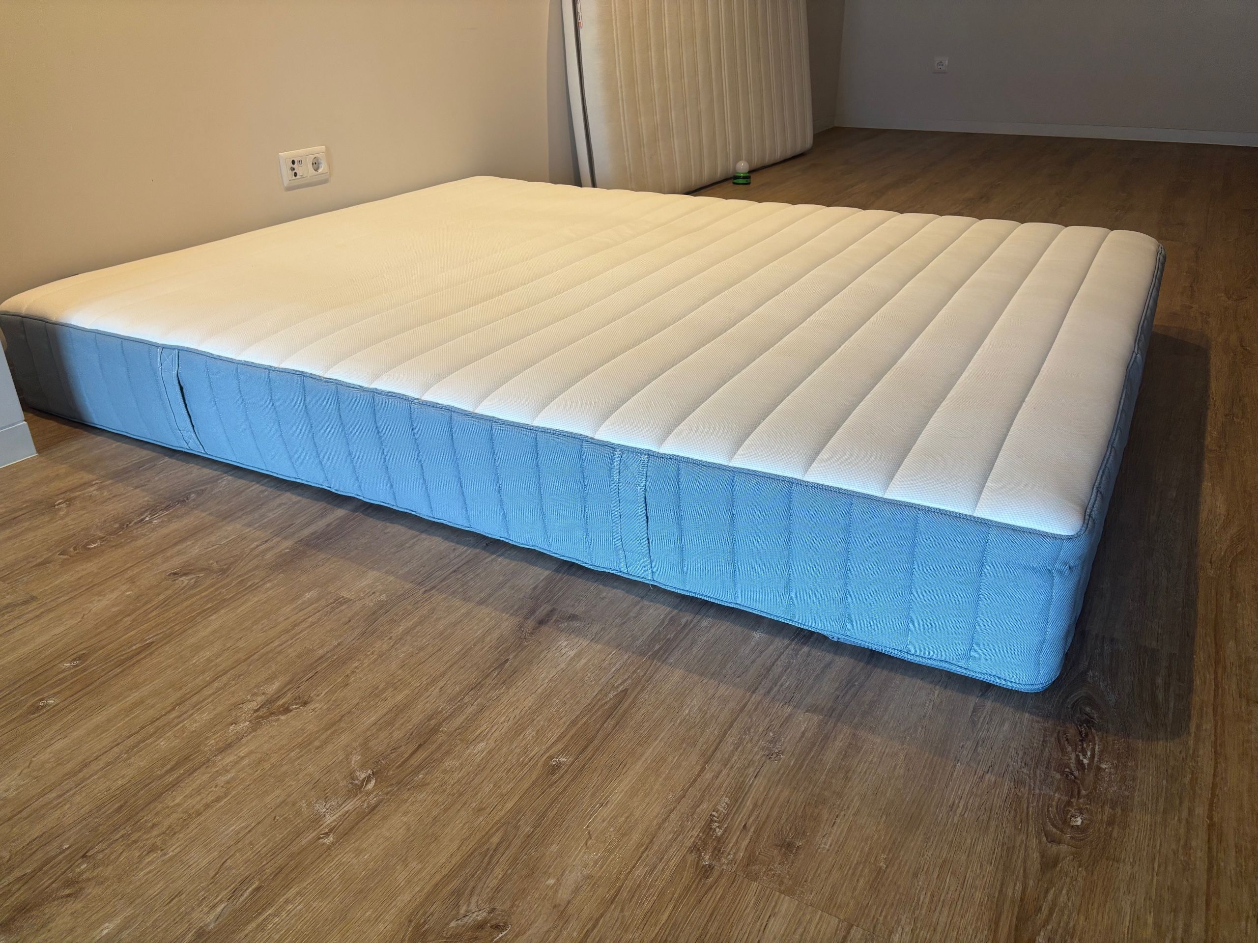 Seller photo