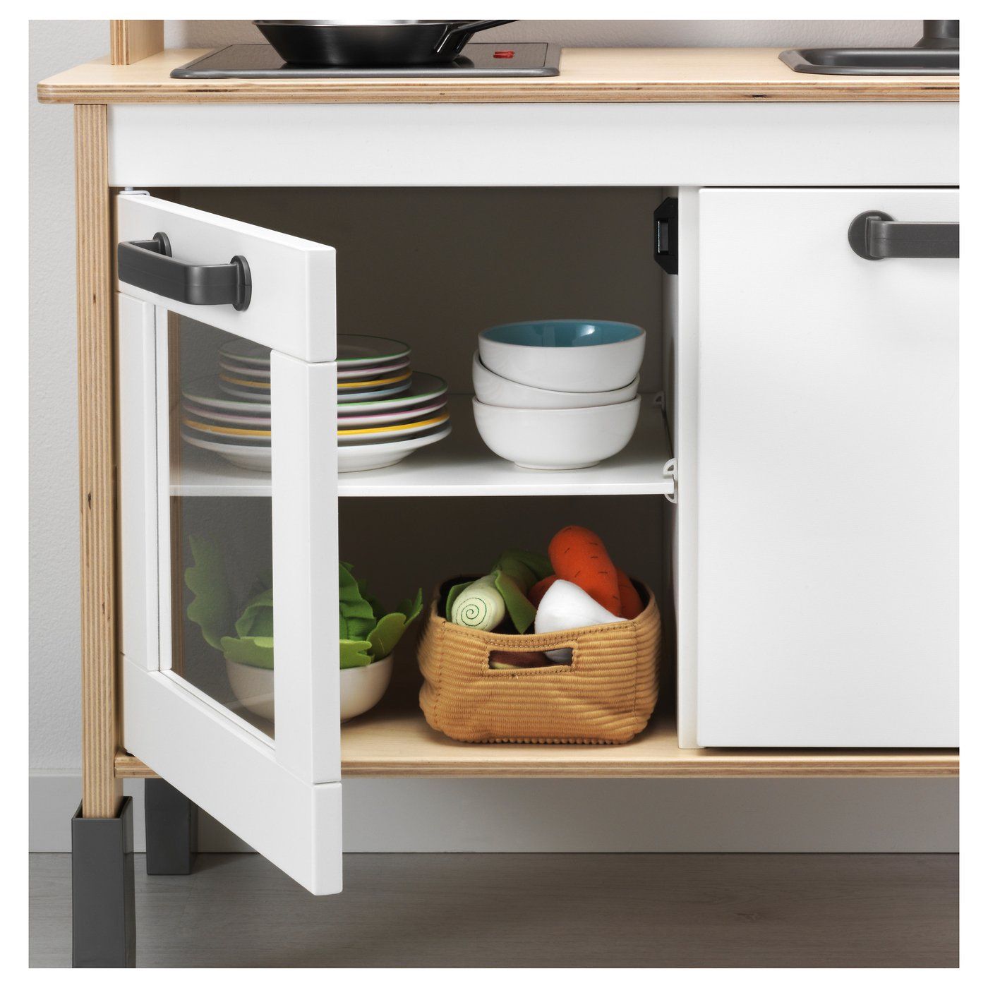 IKEA catalogue photo