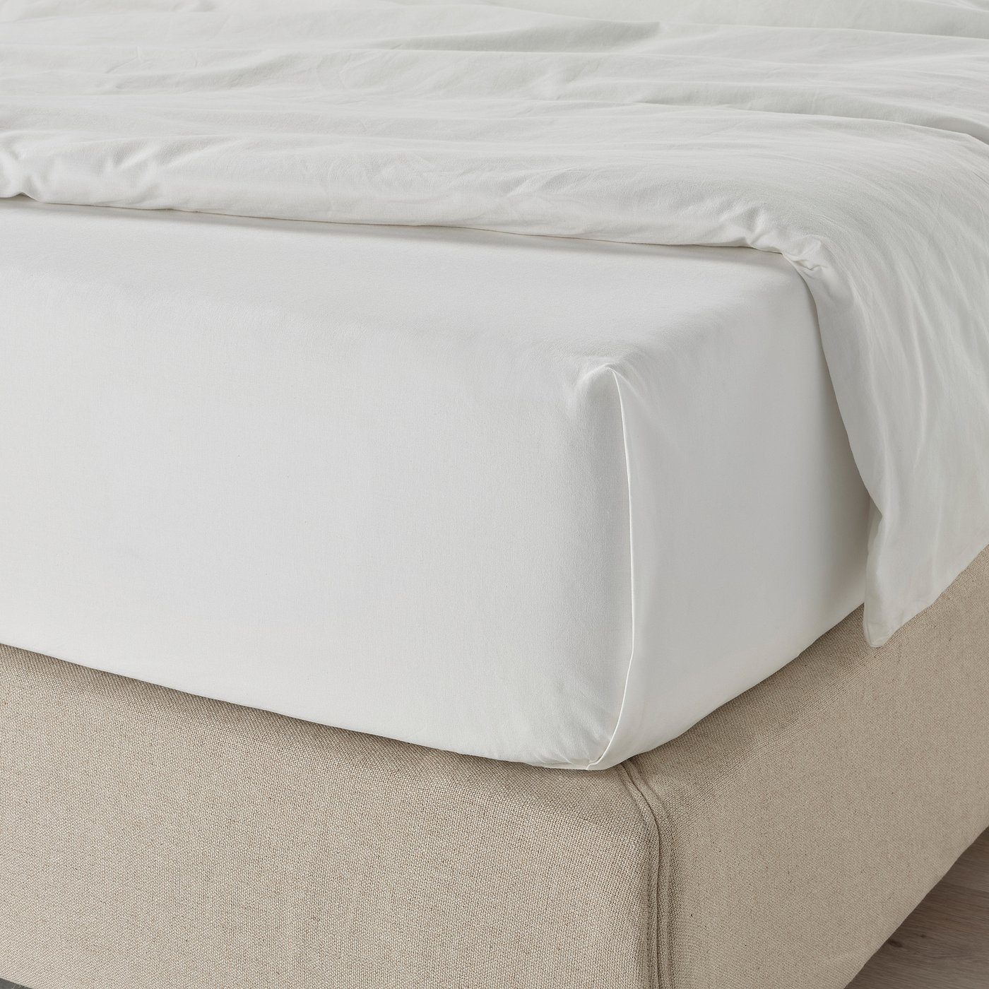 IKEA catalogue photo