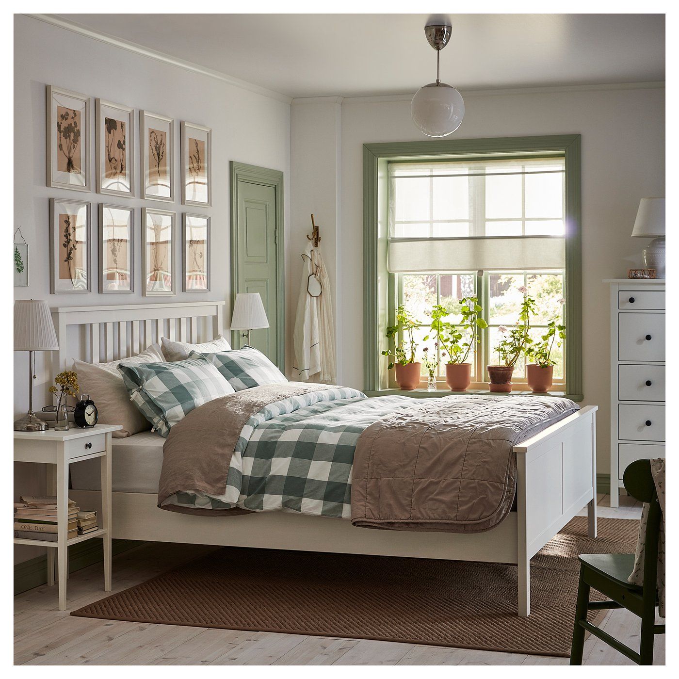 IKEA catalogue photo