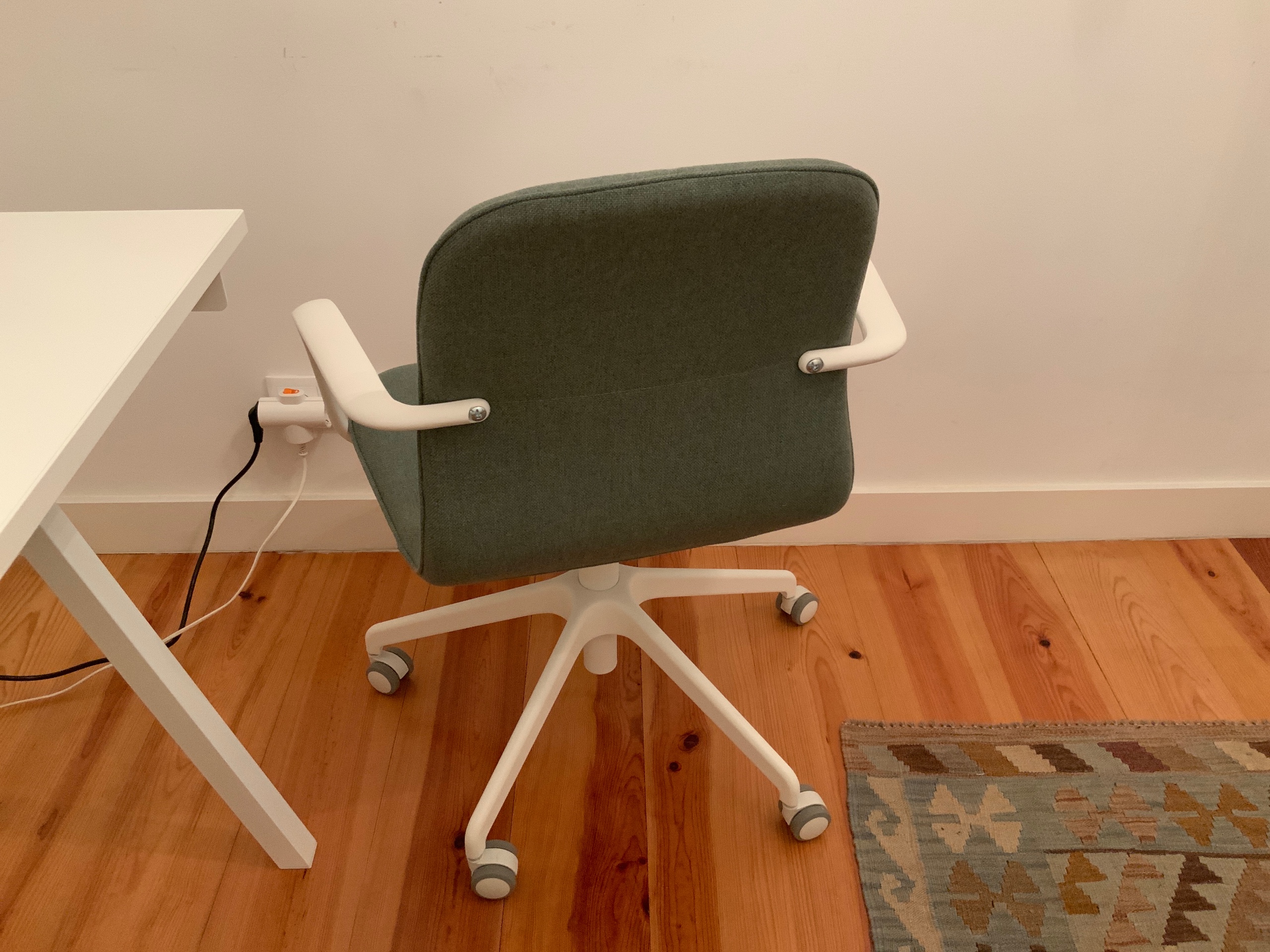 Seller photo