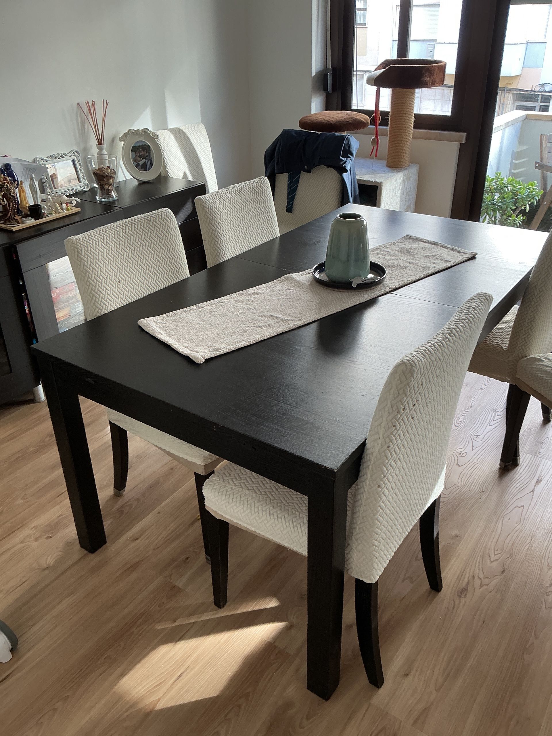 Seller photo