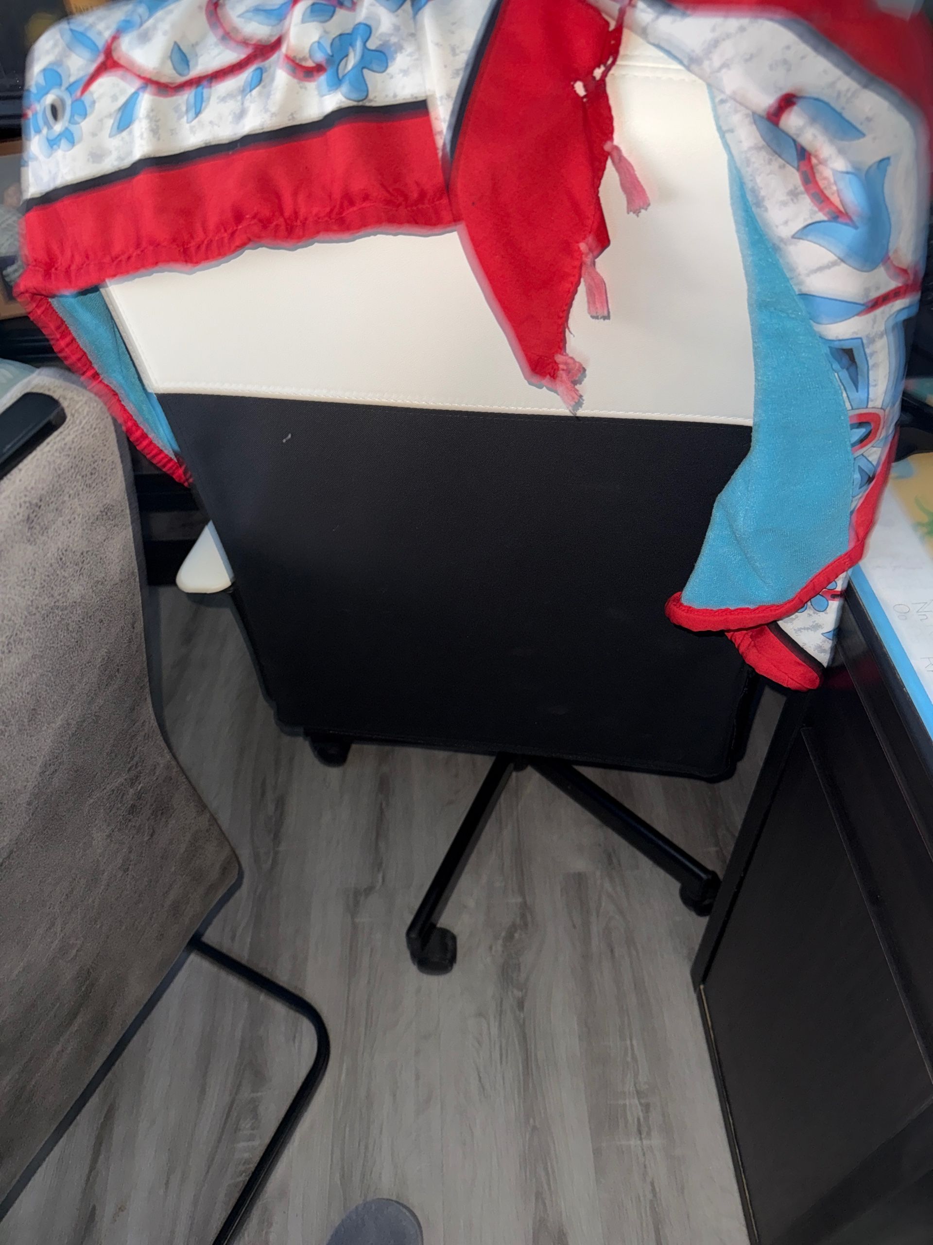 Seller photo