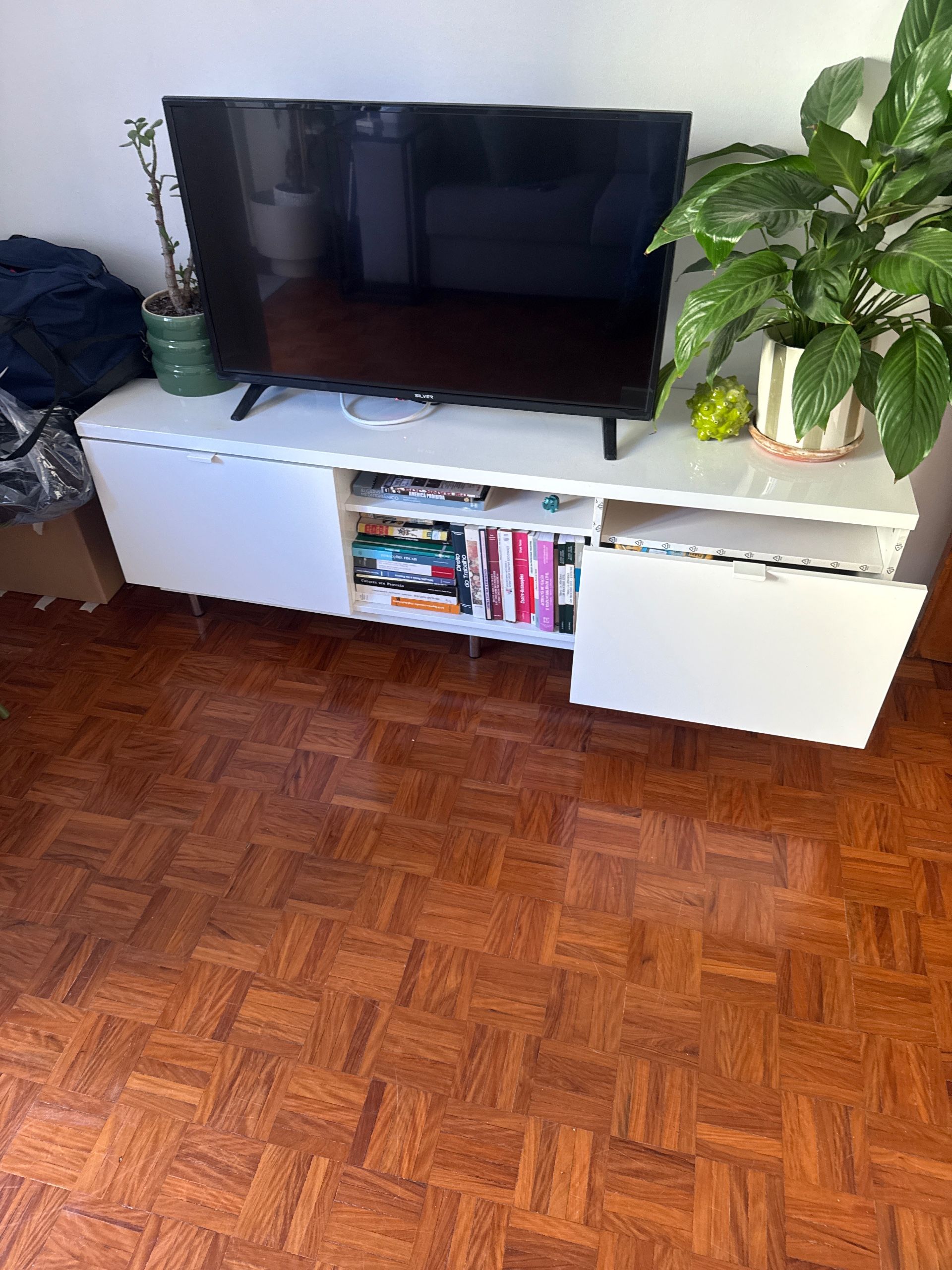Seller photo