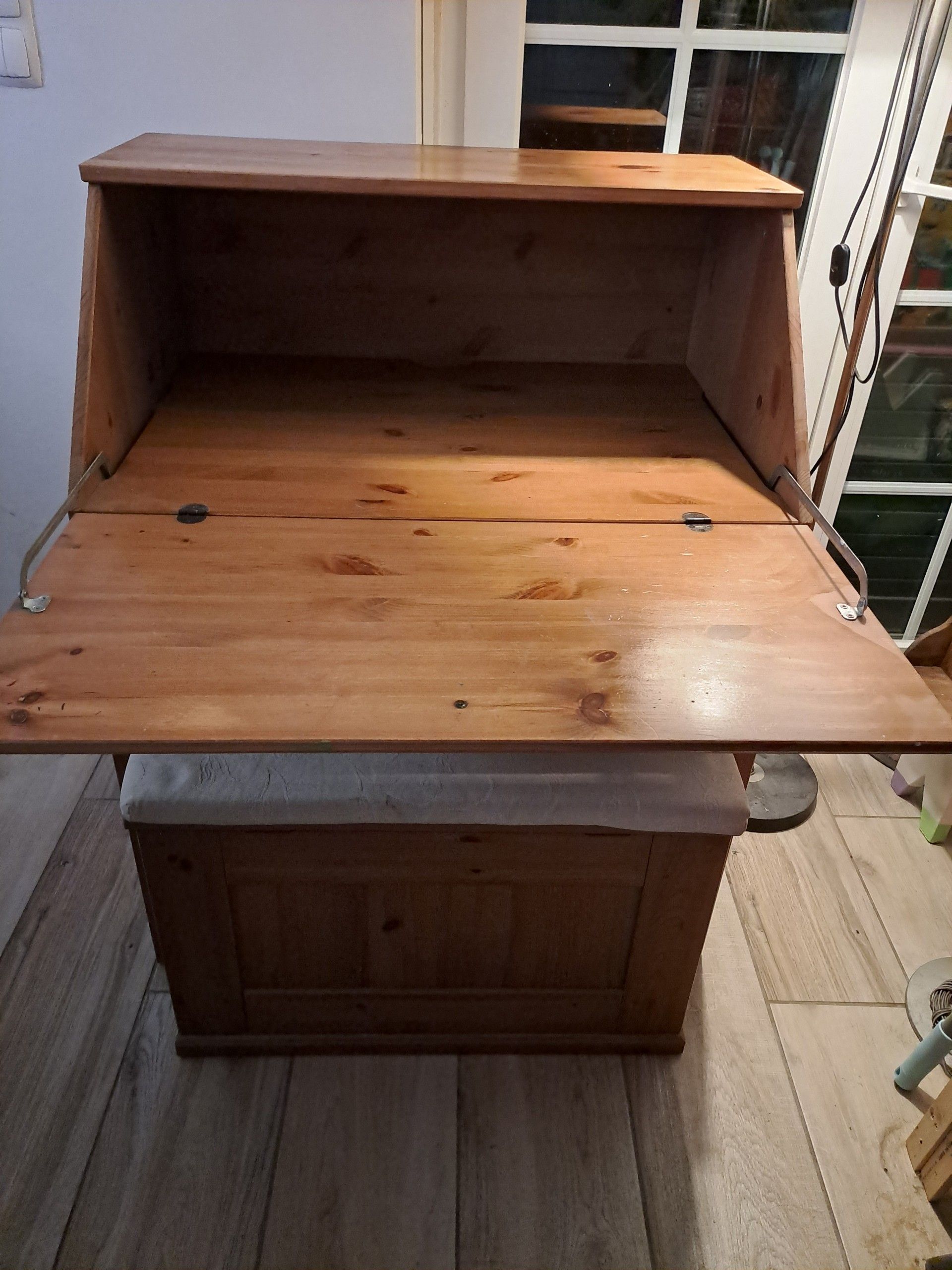 Seller photo