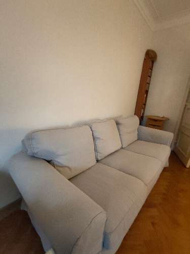 Seller photo