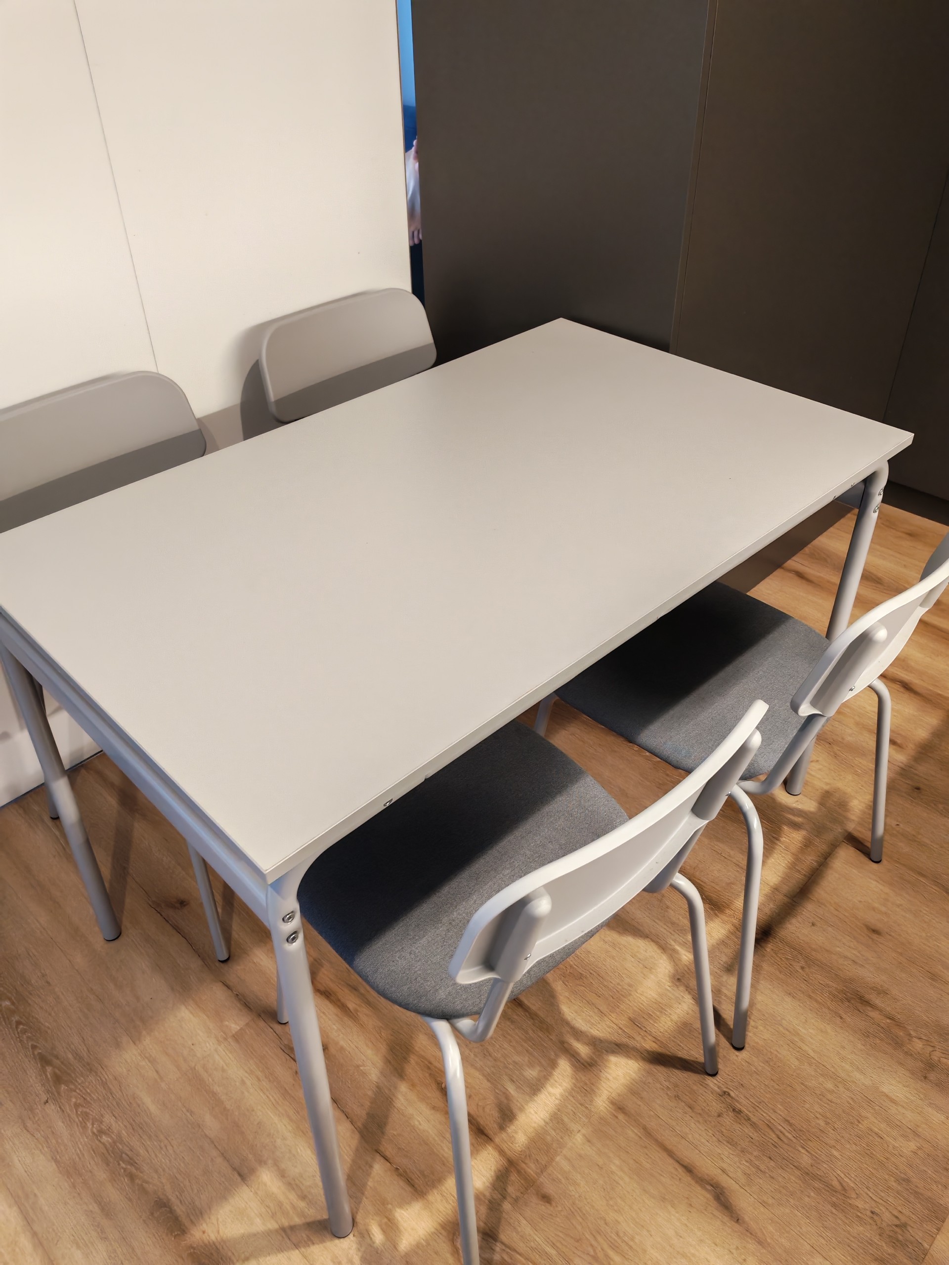 Seller photo