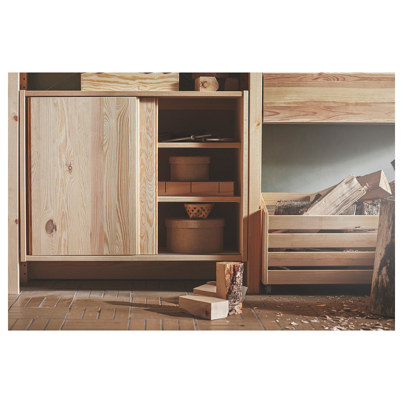 IKEA catalogue photo