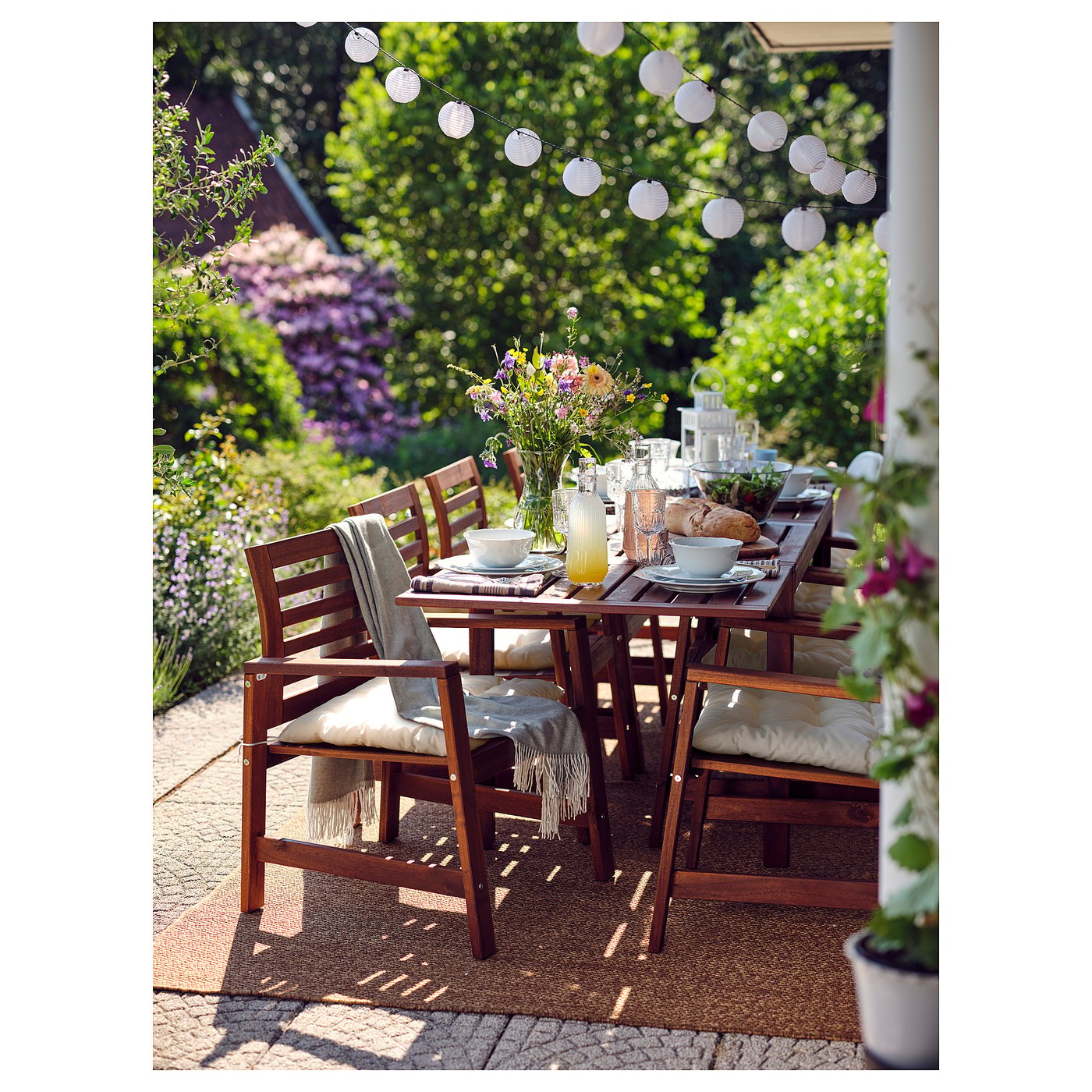 IKEA catalogue photo