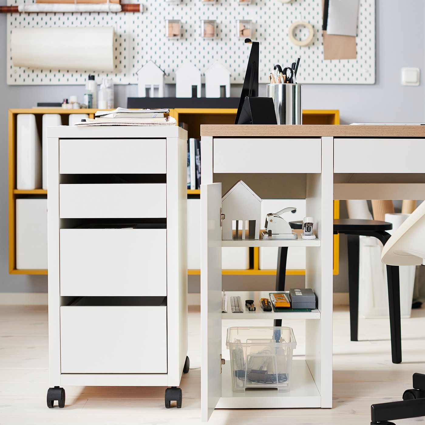 IKEA catalogue photo
