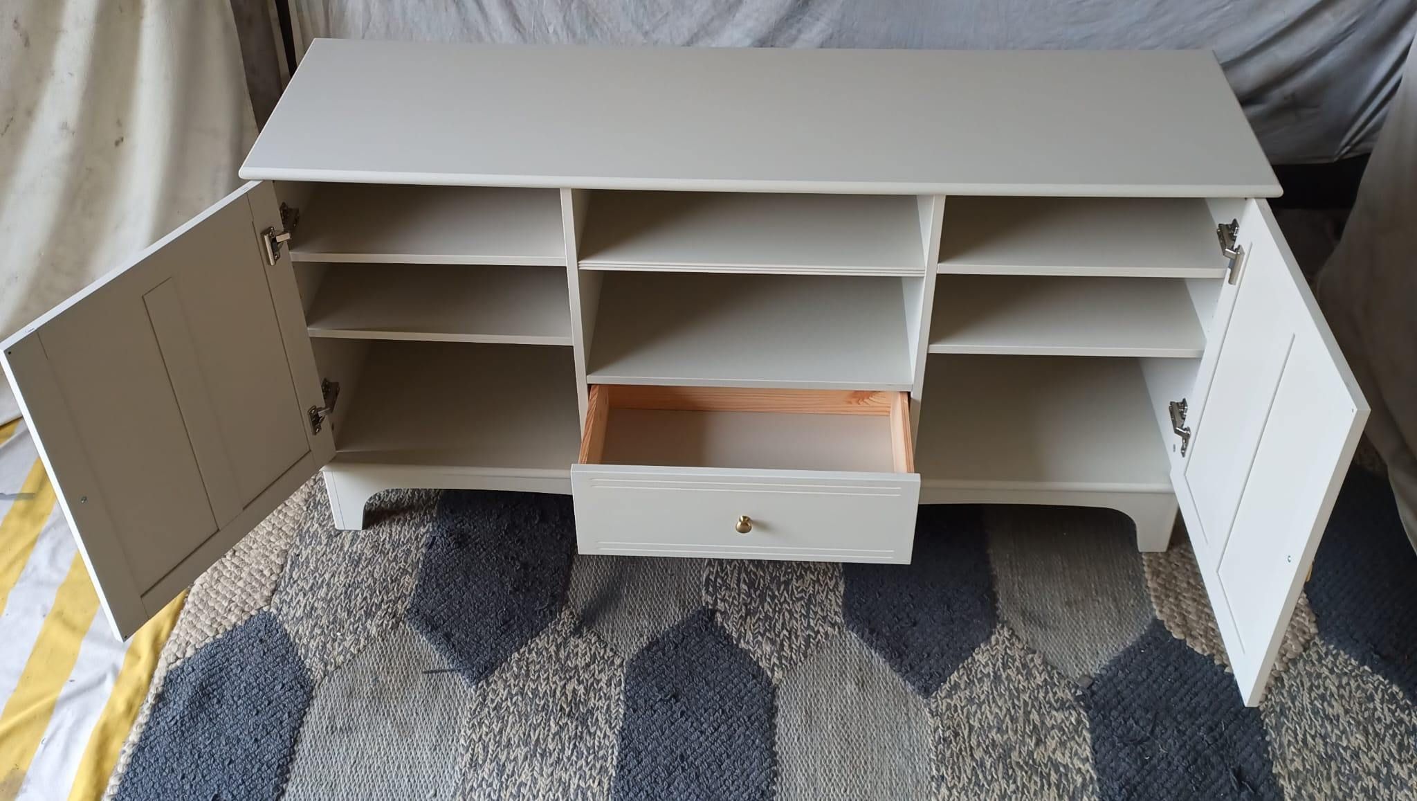 Seller photo