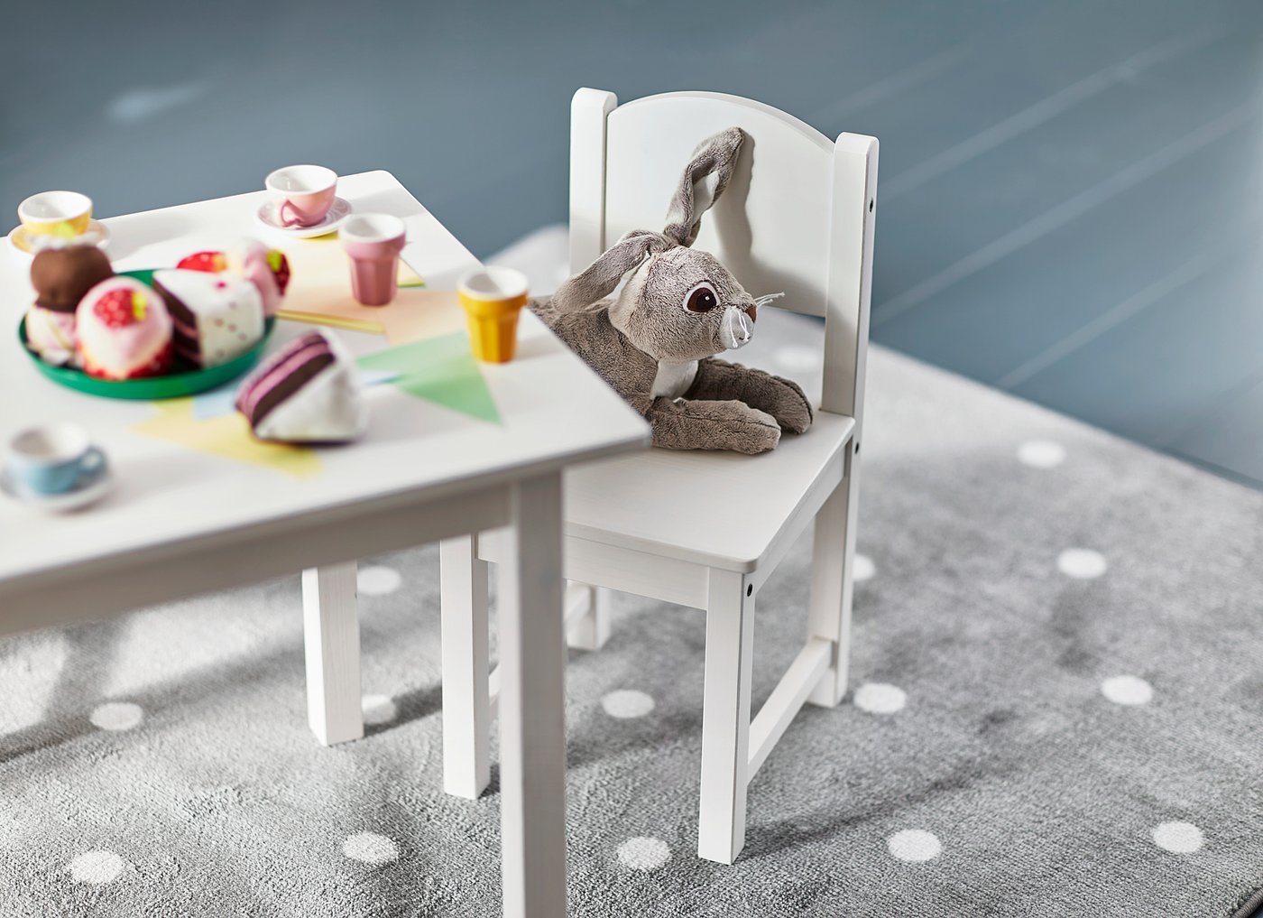 IKEA catalogue photo