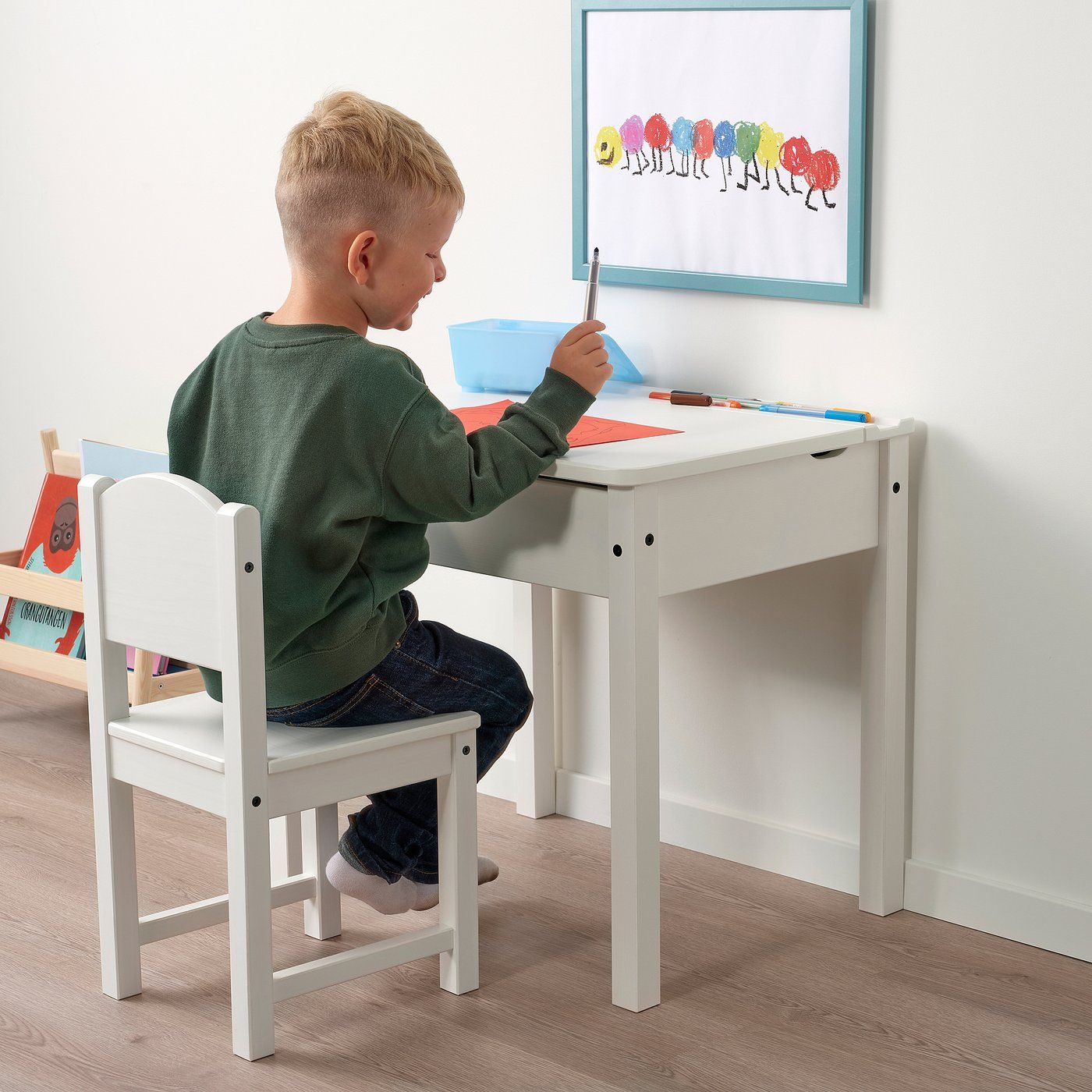 IKEA catalogue photo