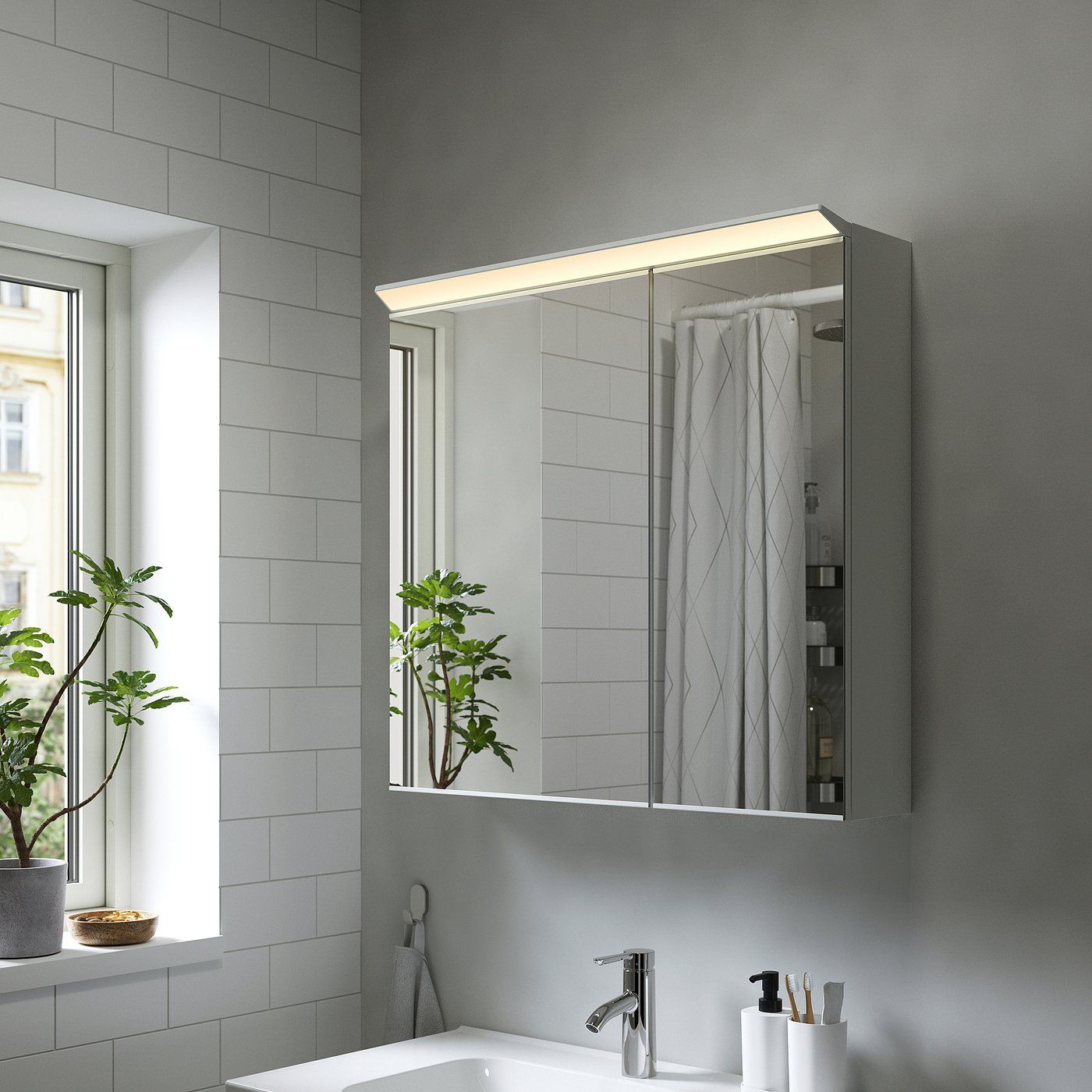 IKEA catalogue photo