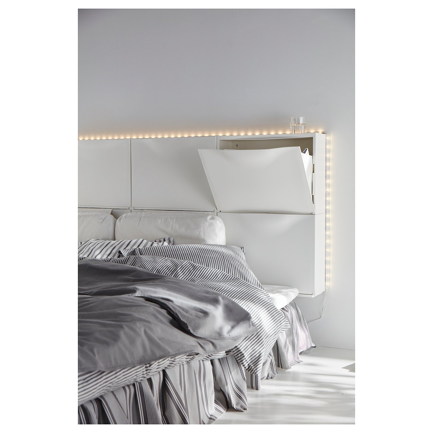 IKEA catalogue photo