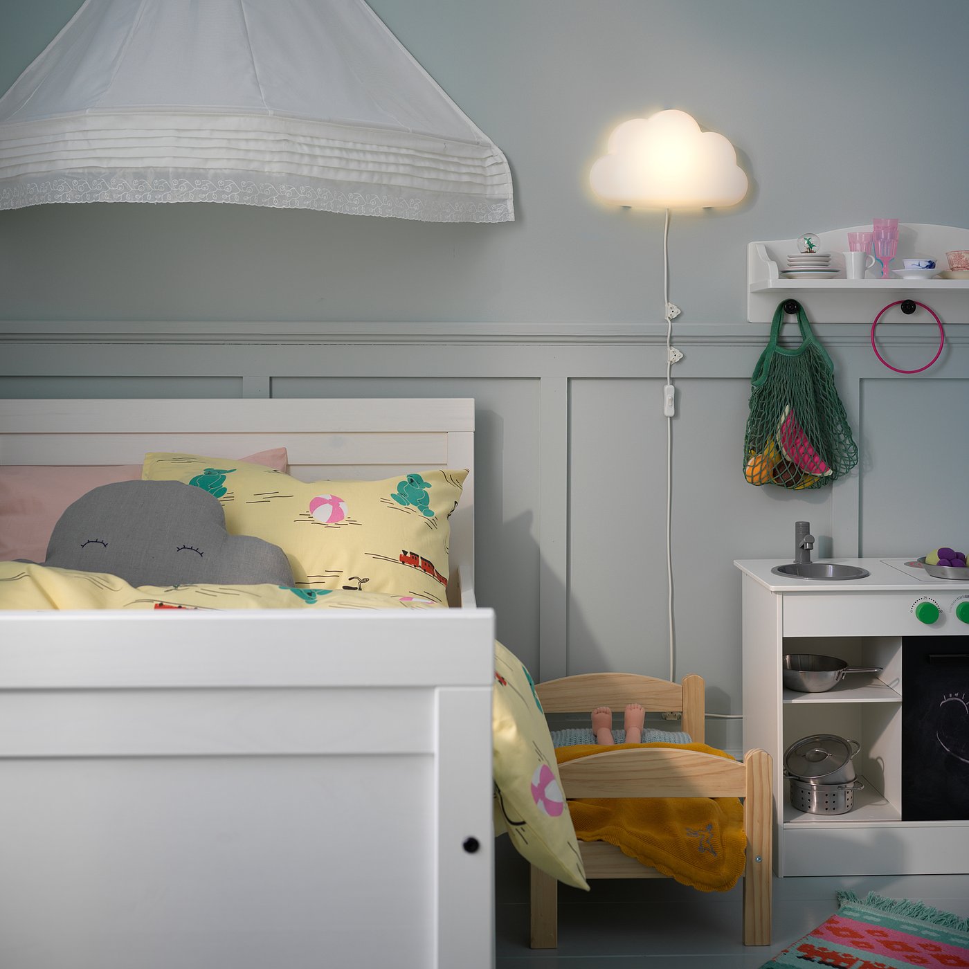 IKEA catalogue photo