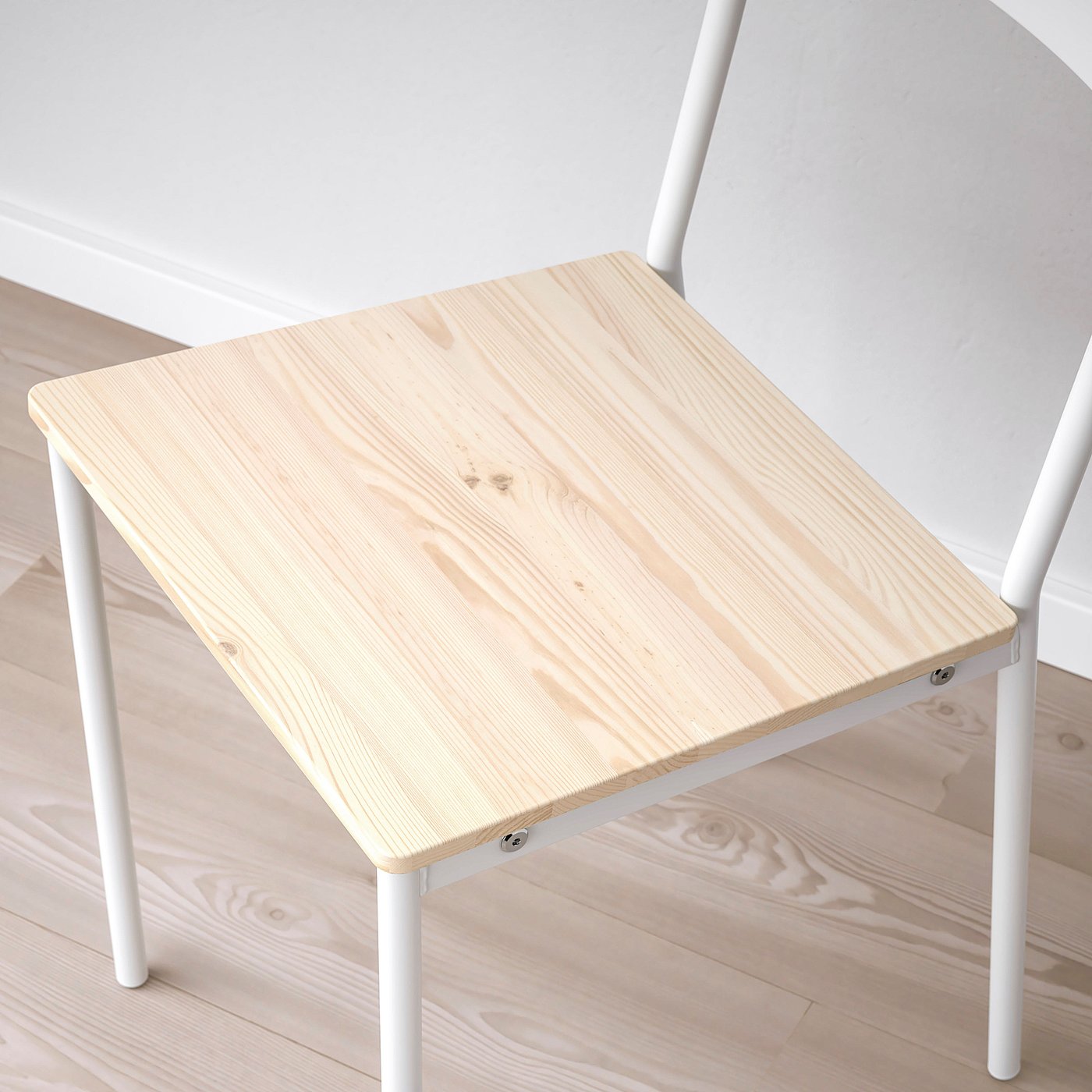 IKEA catalogue photo